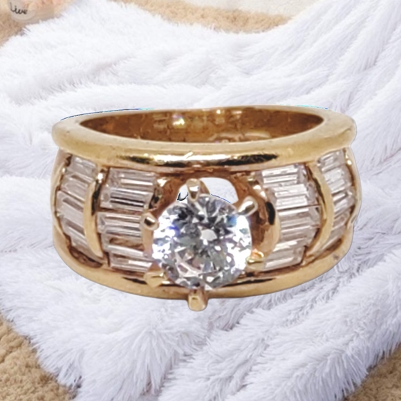 Jewelry - 🎄10/$20. 18K Gold Plated Ring with Clear Shiny Round CZ